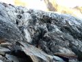 Szczeliny na lodowcu Festi.