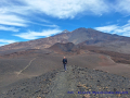 W oddali widać wulkany Pico Viejo i el Teide.